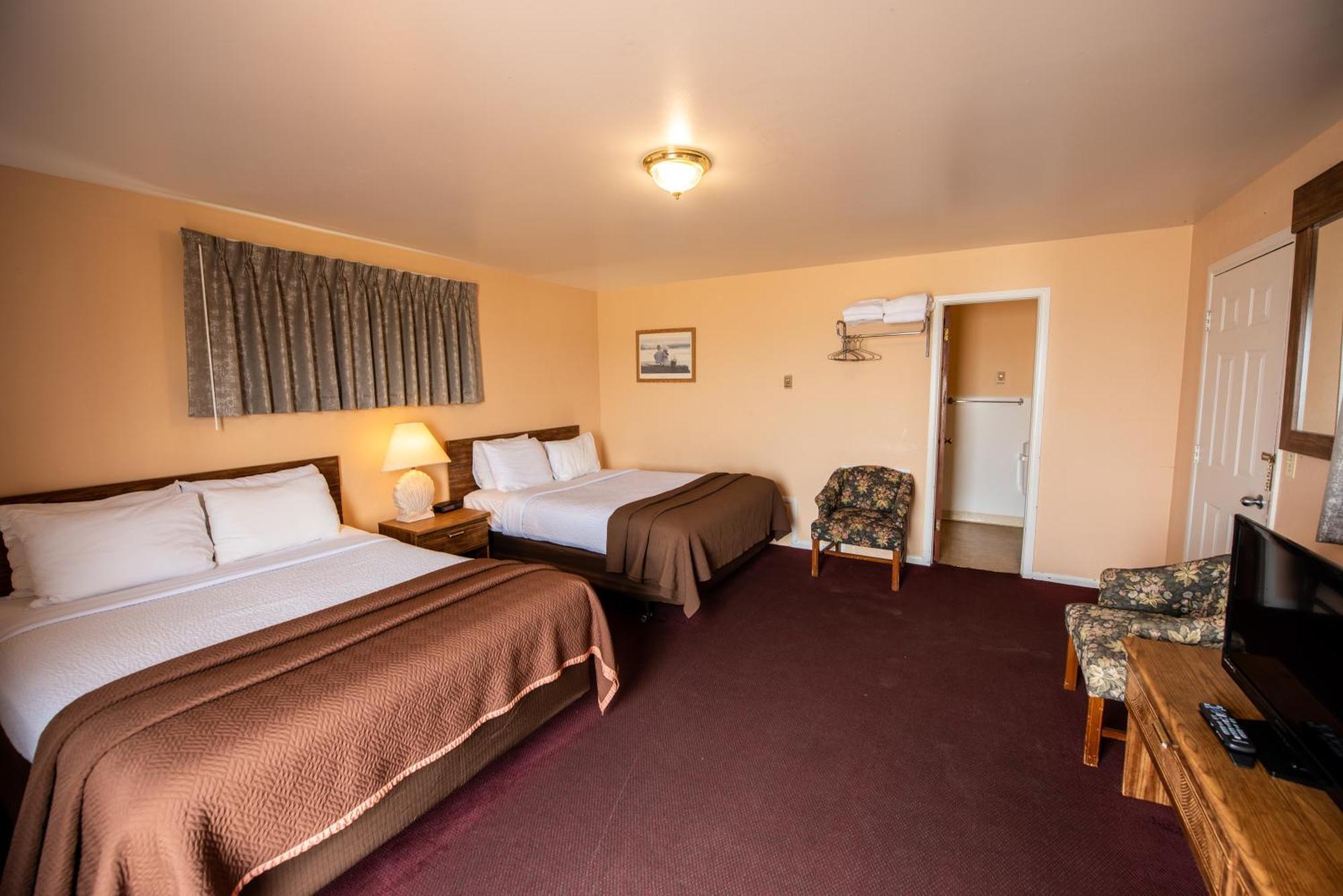 Bells Melody Motel Mackinaw City Exterior photo
